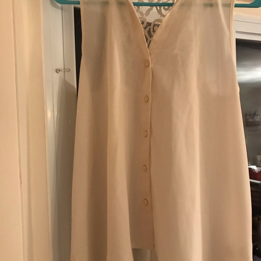 White sheer flowing top - Picture 2 of 4